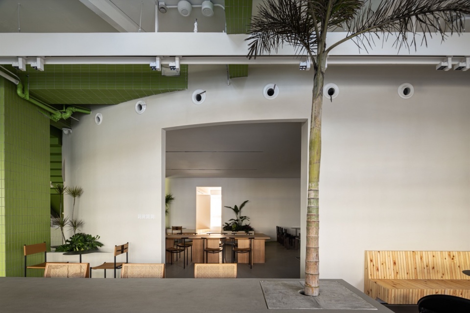 咖啡廳設計,開放式咖啡廳設計,商店設計,咖啡廳設計案例,咖啡廳設計方案,多功能空間設計,路演空間,上海屋簷之下,上海,直距建築設計