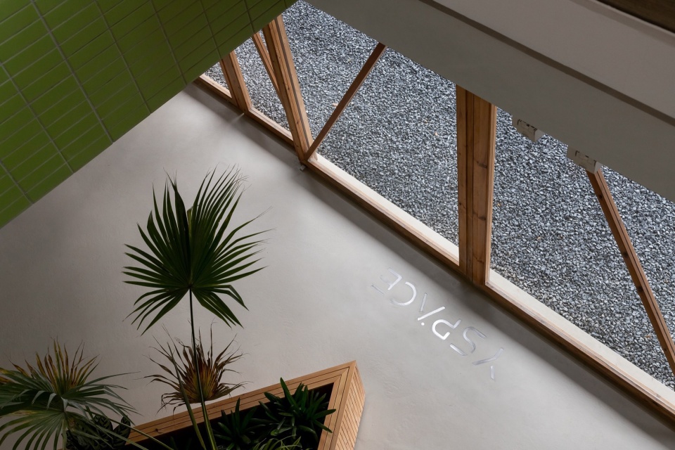 咖啡廳設計,開放式咖啡廳設計,商店設計,咖啡廳設計案例,咖啡廳設計方案,多功能空間設計,路演空間,上海屋簷之下,上海,直距建築設計