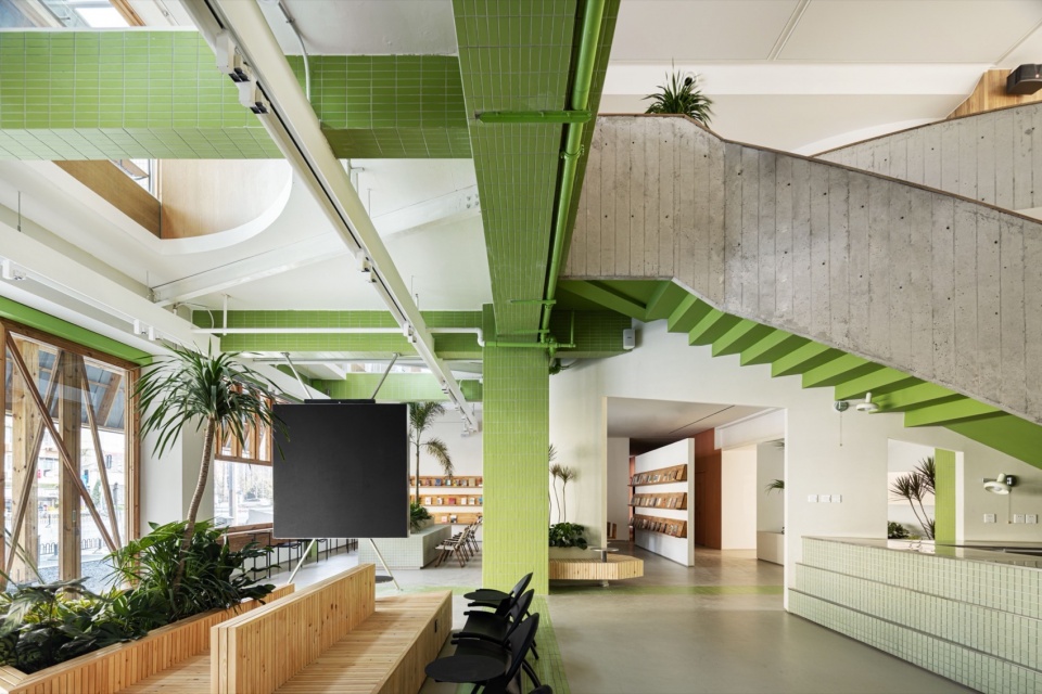 咖啡廳設計,開放式咖啡廳設計,商店設計,咖啡廳設計案例,咖啡廳設計方案,多功能空間設計,路演空間,上海屋簷之下,上海,直距建築設計