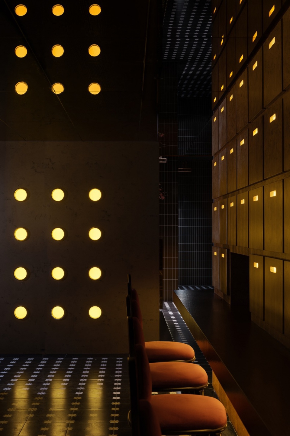 精品酒店,度假酒店,酒店設計案例,酒店設計方案,度假酒店設計方案,設計酒店,酒店設計,酒店裝修,長沙,肆月叁日酒店,尺鍍美學