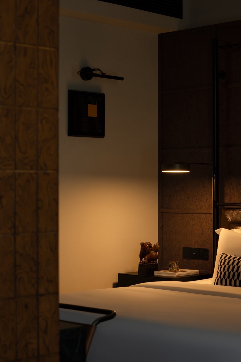 精品酒店,度假酒店,酒店設計案例,酒店設計方案,度假酒店設計方案,設計酒店,酒店設計,酒店裝修,長沙,肆月叁日酒店,尺鍍美學