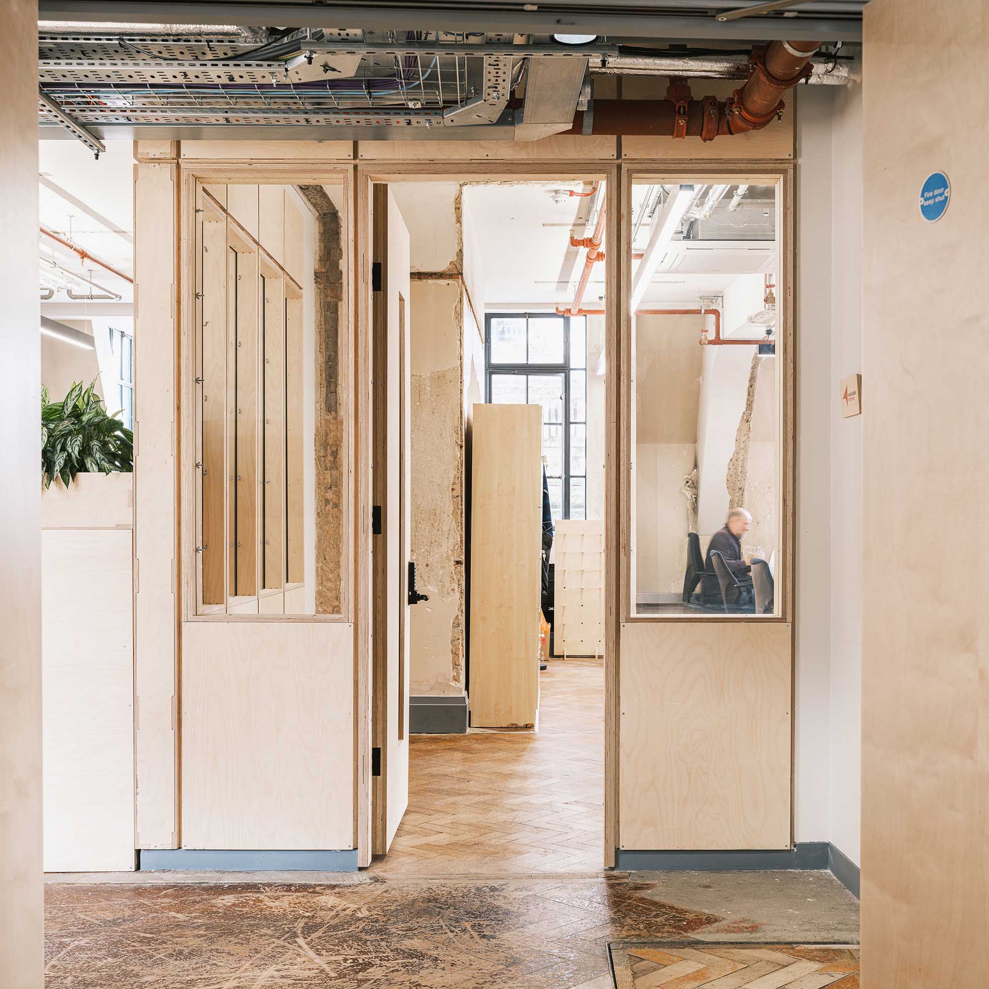 聯合辦公設計,辦公室設計案例,辦公室設計方案,辦公室裝修,Material Works Architecture,聯合辦公,倫敦,3600㎡,英國