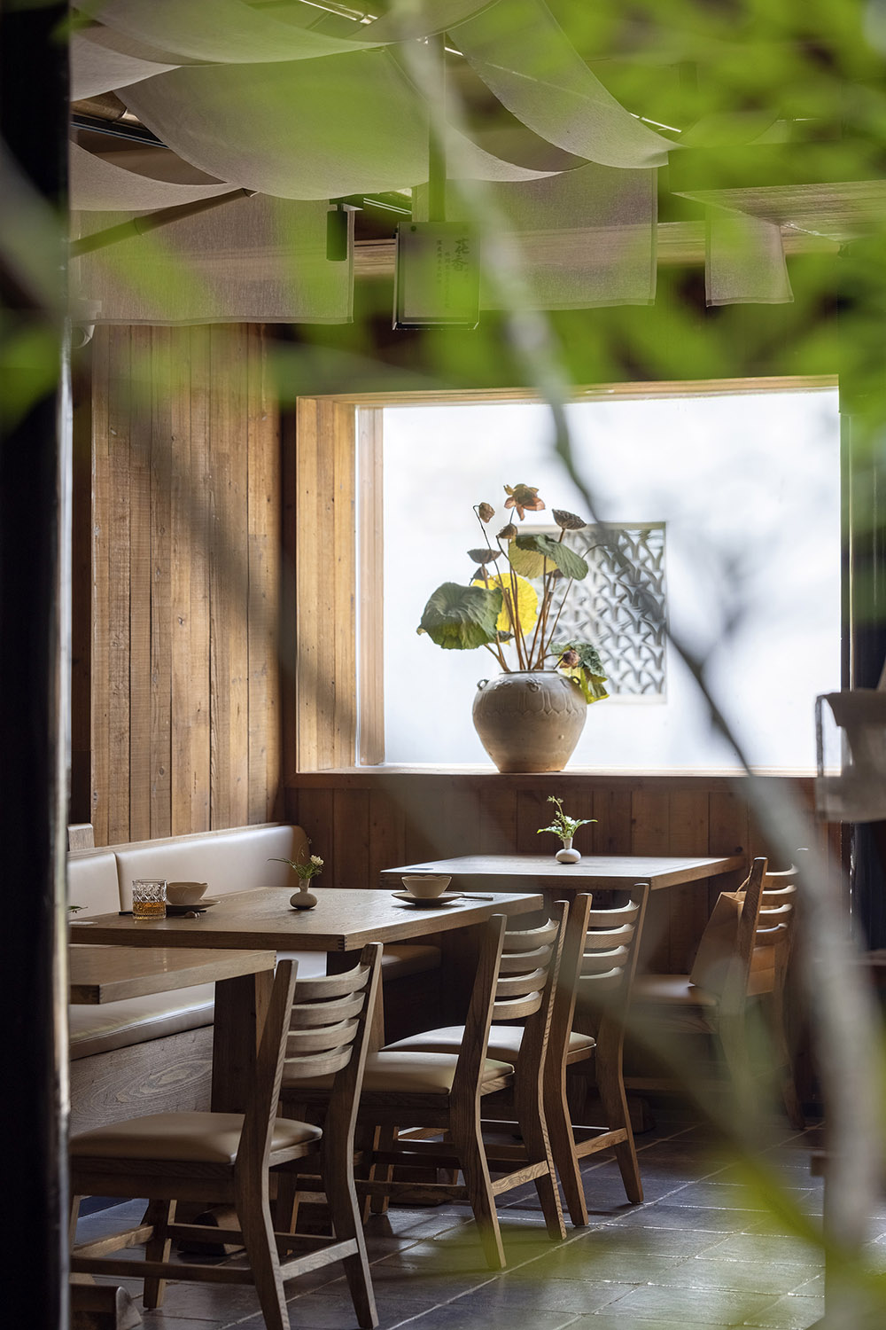 餐廳設計,休閑餐廳設計,餐廳設計案例,餐廳設計方案,餐廳裝修,餐廳改造,屋頭青瓦是誰家無錫周家二小姐的菜,無錫,歐陽跳建築設計