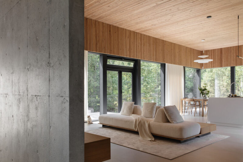 ZROBIM architects | 白俄羅斯明斯克原木色+清水混凝土景觀別墅