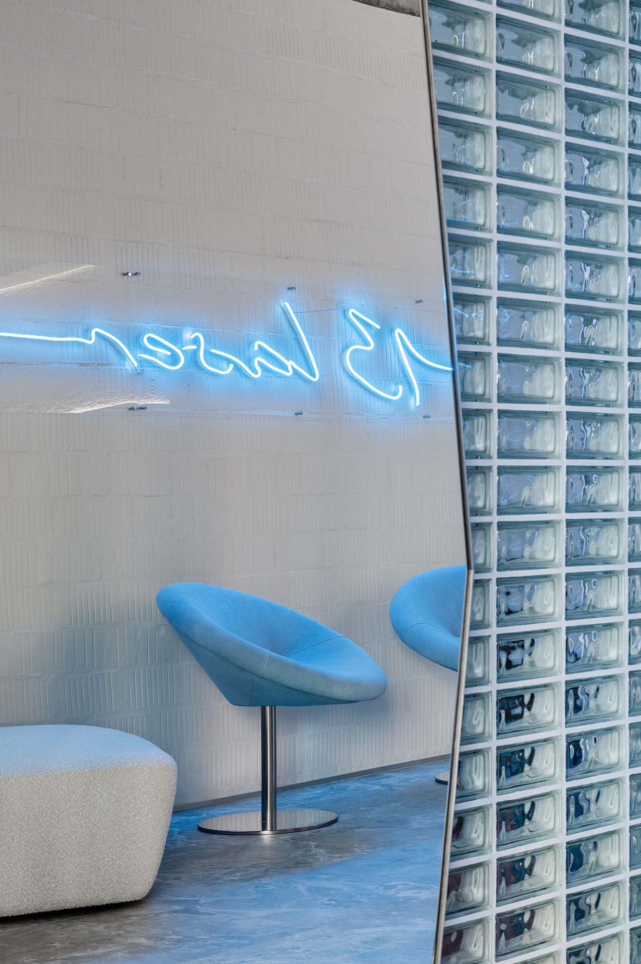 美容院設計,美容店設計,護膚店設計,美容院設計案例,Temp,基輔,極簡主義,皮膚工作室,醫美中心,美容診所