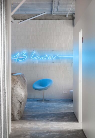 Temp | 基輔深情的活力-極簡主義美容診所