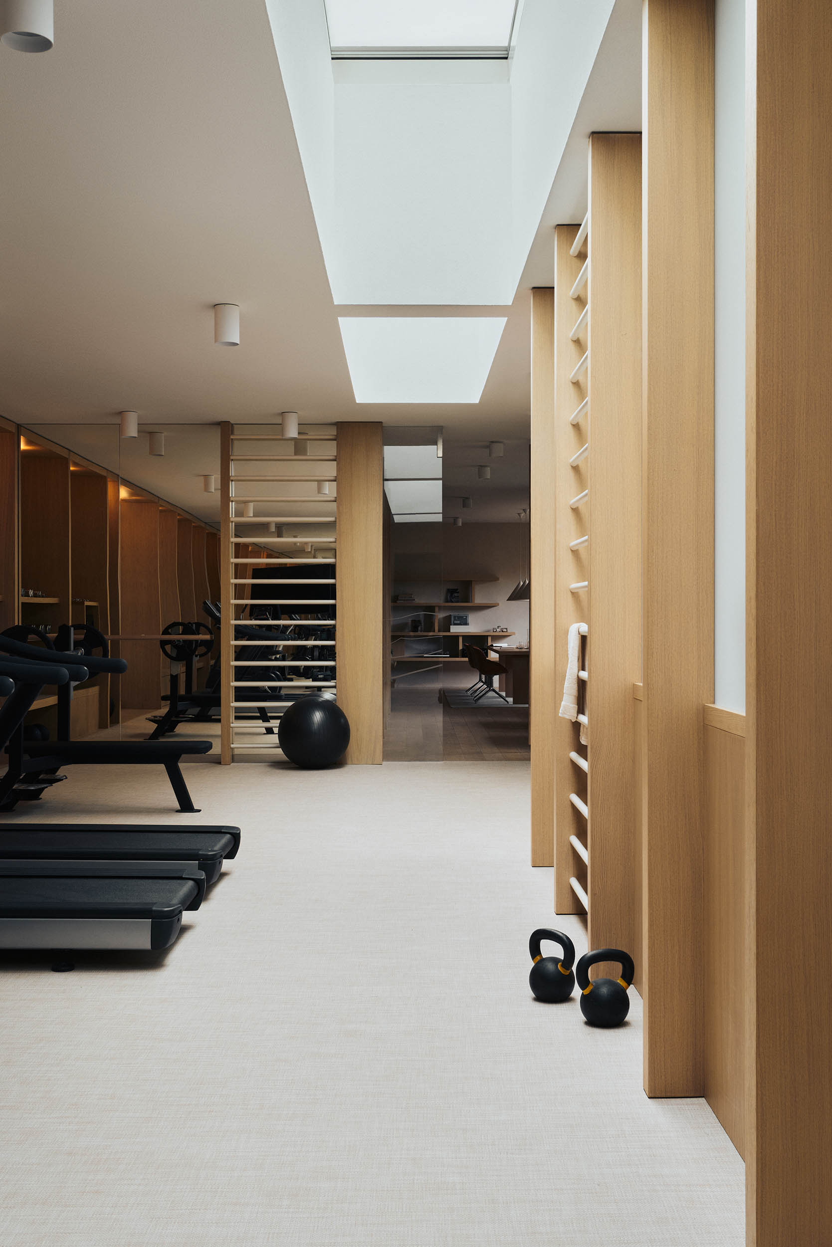 Akurat & PB/Studio,荷蘭,微水泥,極簡主義,酒店公寓設計案例,原木色,海濱酒店公寓