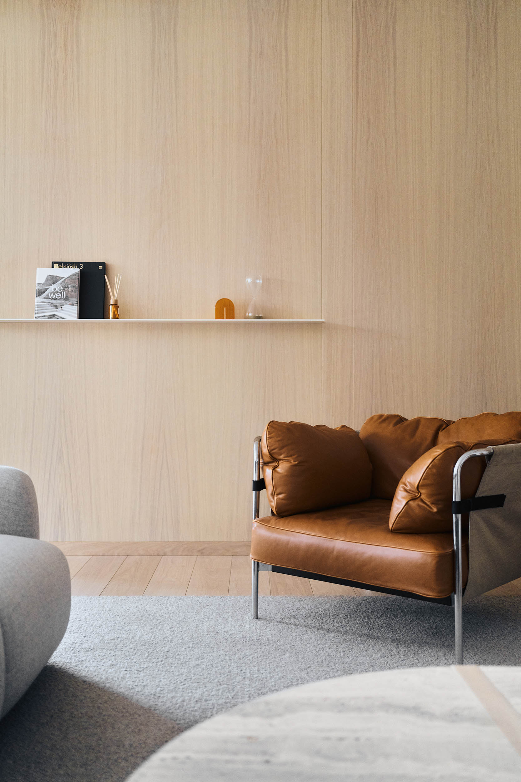 Akurat & PB/Studio,荷蘭,微水泥,極簡主義,酒店公寓設計案例,原木色,海濱酒店公寓