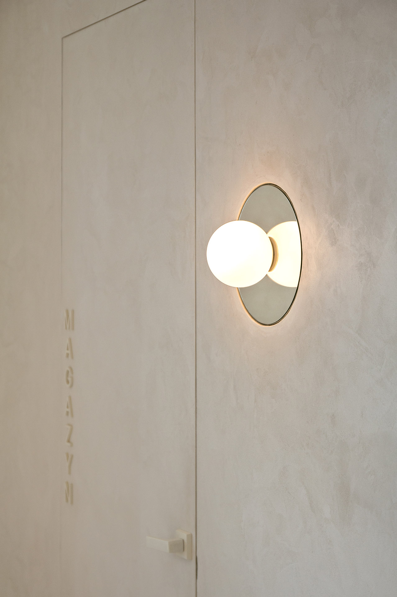 Akurat & PB/Studio,荷蘭,微水泥,極簡主義,酒店公寓設計案例,原木色,海濱酒店公寓