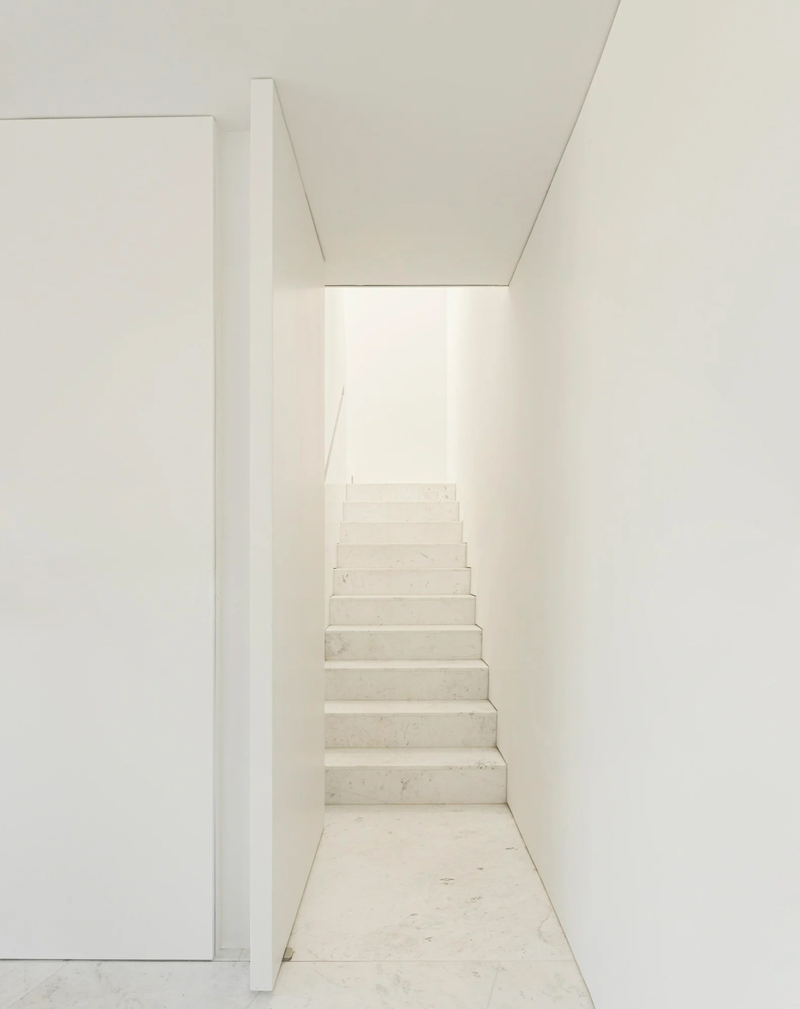 Fran Silvestre Arquitectos,別墅設計案例,別墅設計方案,海景別墅,西班牙,景觀別墅,極簡主義,極簡風格