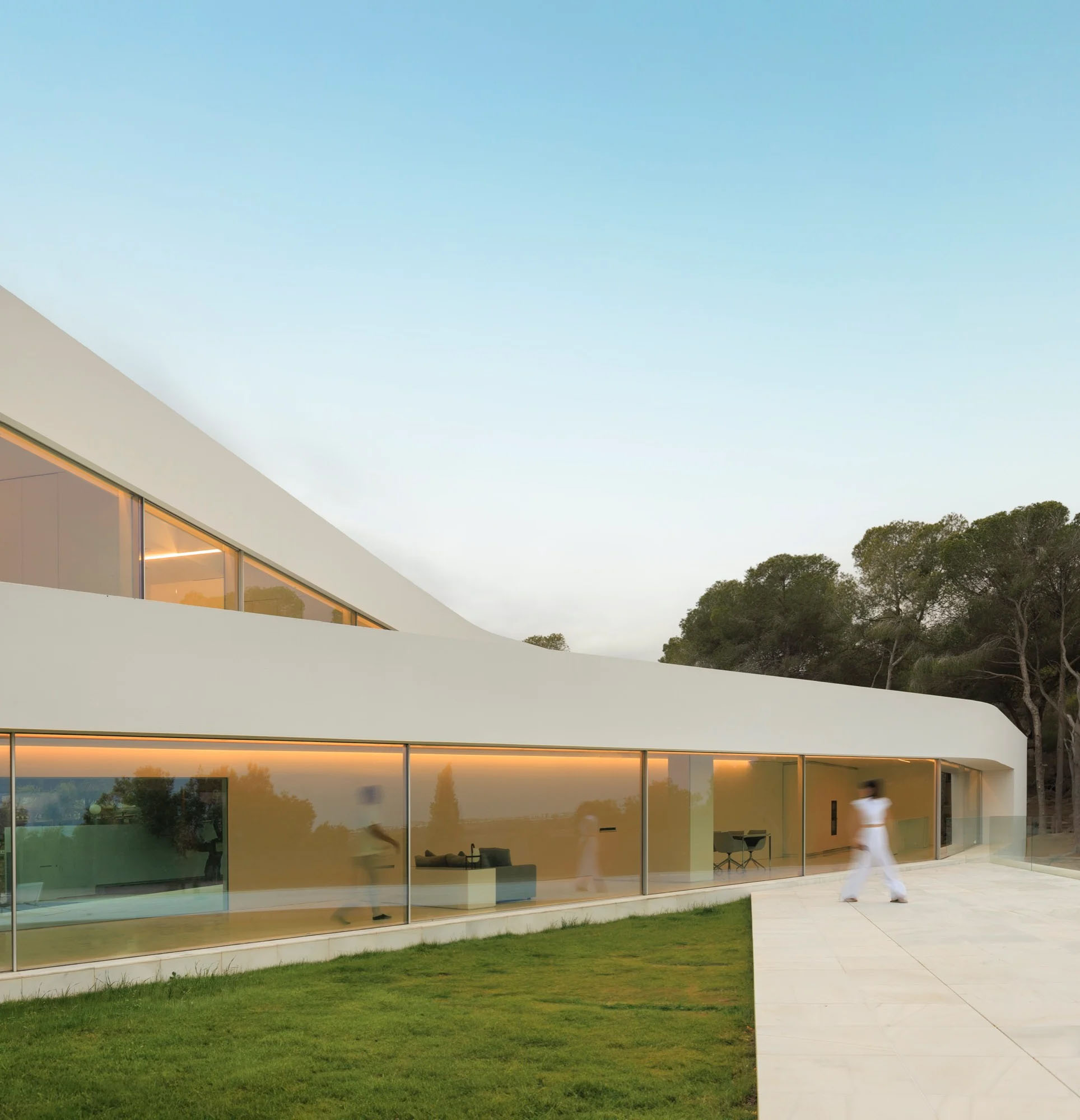 Fran Silvestre Arquitectos,別墅設計案例,別墅設計方案,海景別墅,西班牙,景觀別墅,極簡主義,極簡風格