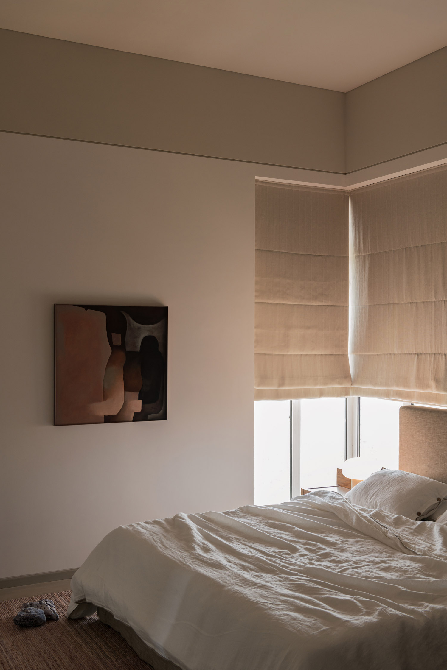 studio das,孟買,中性色,極簡主義,公寓設計案例,原木色