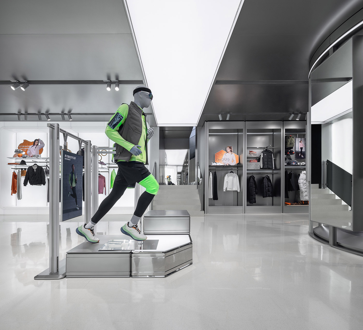 服裝店設計,零售店設計,服裝零售店設計,服裝店設計案例,服裝店設計方案,旗艦店設計,服裝旗艦店設計,安踏北京王府井旗艦店,北京,尚洋藝術