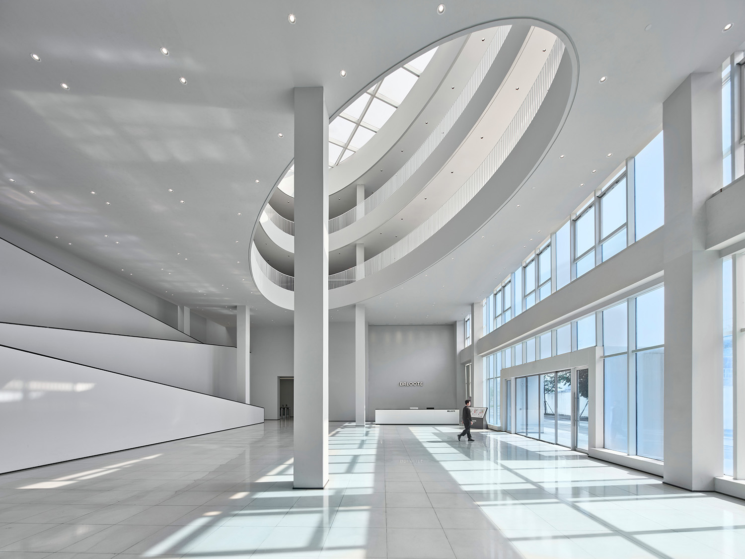 建築設計,園區建築設計,辦公室設計,工業園區建築設計,工廠設計,研發空間設計,辦公園區設計,服裝公司辦公總部設計,浙江紹興巴魯特總部,大犬建築