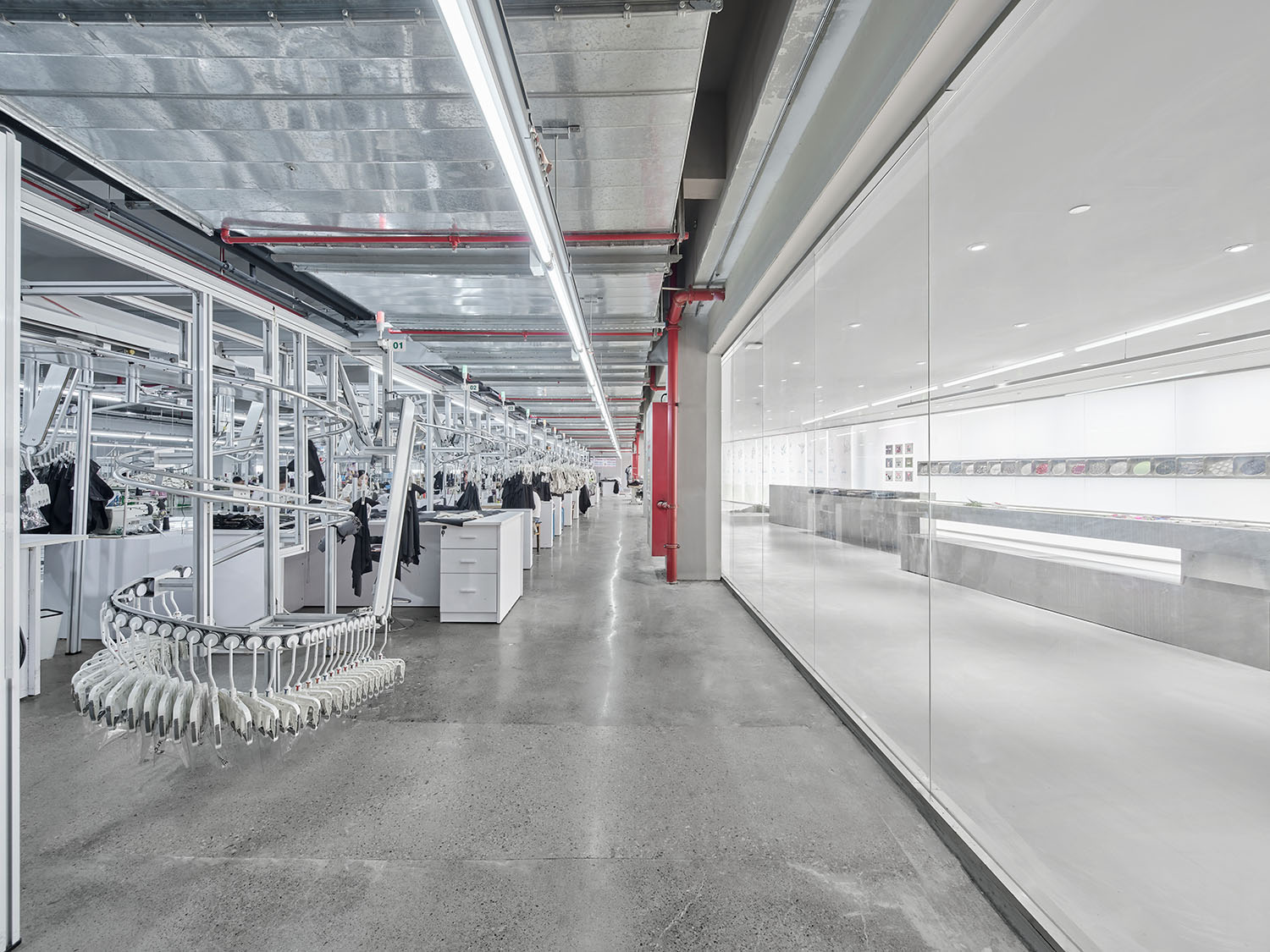 建築設計,園區建築設計,辦公室設計,工業園區建築設計,工廠設計,研發空間設計,辦公園區設計,服裝公司辦公總部設計,浙江紹興巴魯特總部,大犬建築