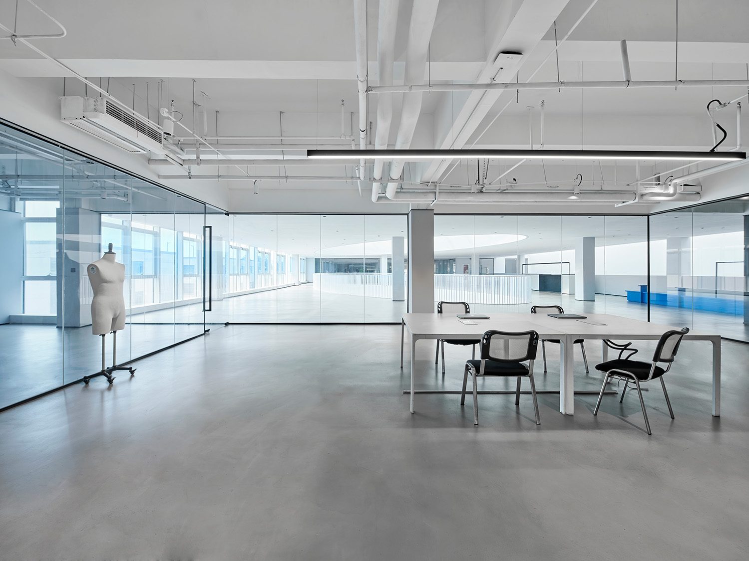 建築設計,園區建築設計,辦公室設計,工業園區建築設計,工廠設計,研發空間設計,辦公園區設計,服裝公司辦公總部設計,浙江紹興巴魯特總部,大犬建築