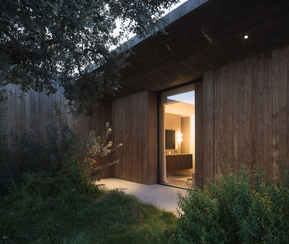 別墅設計,gonçalobonniz arquitectos,500㎡,別墅設計案例,別墅設計方案,別墅裝修,野獸派風格,葡萄牙,景觀別墅,木模混凝土