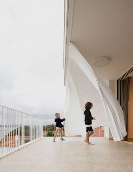 A-lab | 290㎡，葡萄牙阿爾加維海景住宅改造