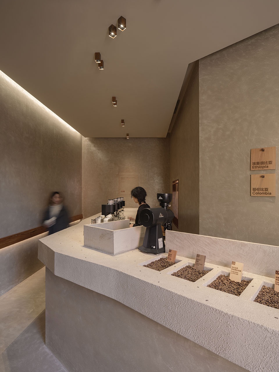 咖啡廳設計,小咖啡廳設計,咖啡廳改造,咖啡廳設計案例,咖啡廳設計方案,街邊咖啡店設計,GridCoffee北京三源裏店,北京,B.L.U.E.建築設計事務所,青山周平