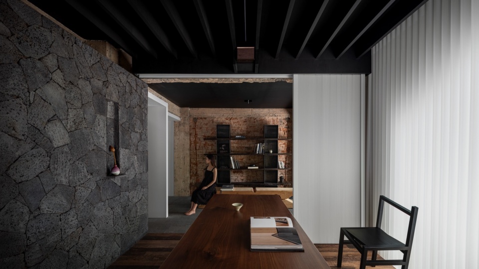 辦公室設計,辦公室設計案例,設計公司辦公室設計,工作室設計,辦公室設計方案,廣州懷舊的未來,廣州,黑白木設計