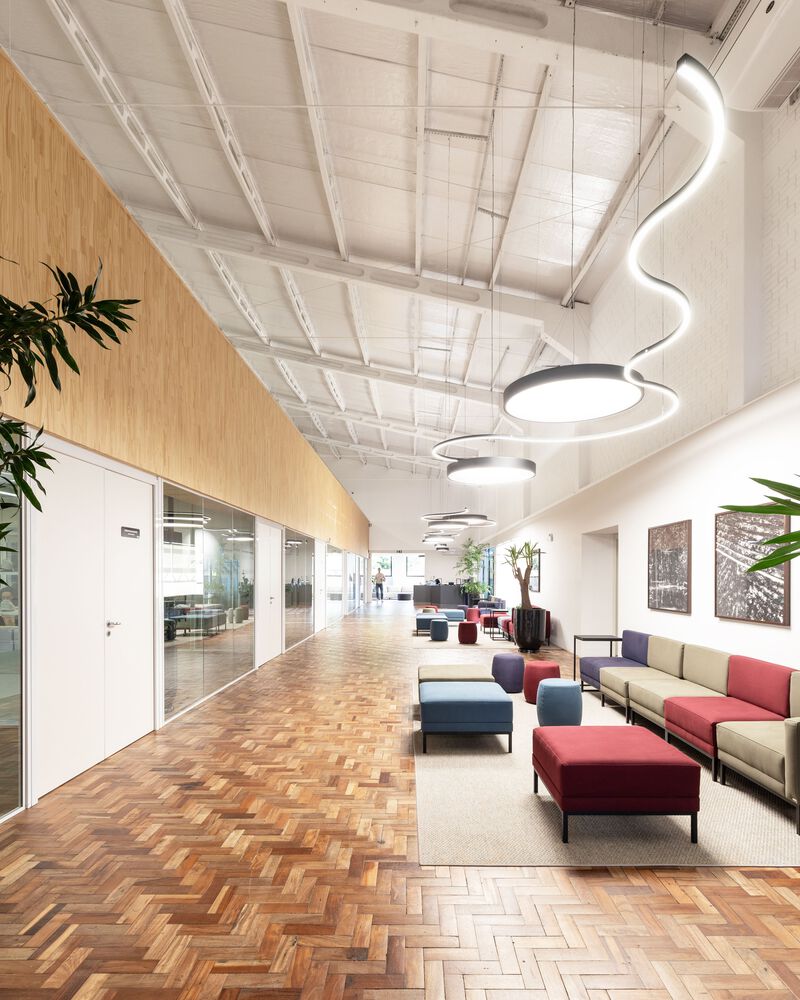 辦公室設計,辦公室設計案例,服裝公司辦公室設計,開放式辦公室設計,Íntegra Studio Arquitetura,巴西,廠房改造,總部辦公室,Vert Campo Bom