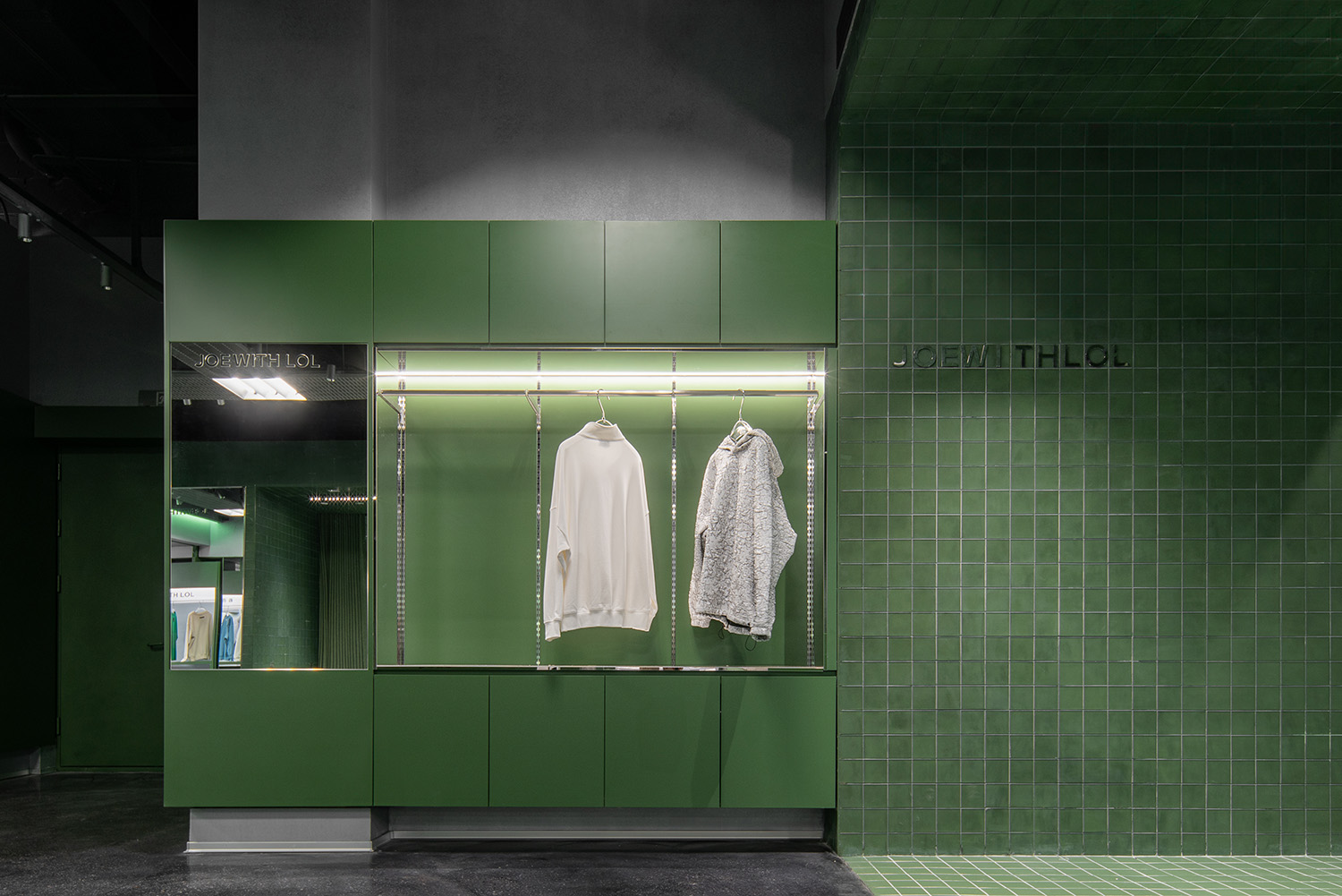 服裝店設計,服裝集合店設計,服裝店設計案例,服裝店設計方案,零售店設計,商店設計,服裝零售店設計,男裝店設計,西安,著而樂趣JOEWITHLOL,REDPAPER DESIGN