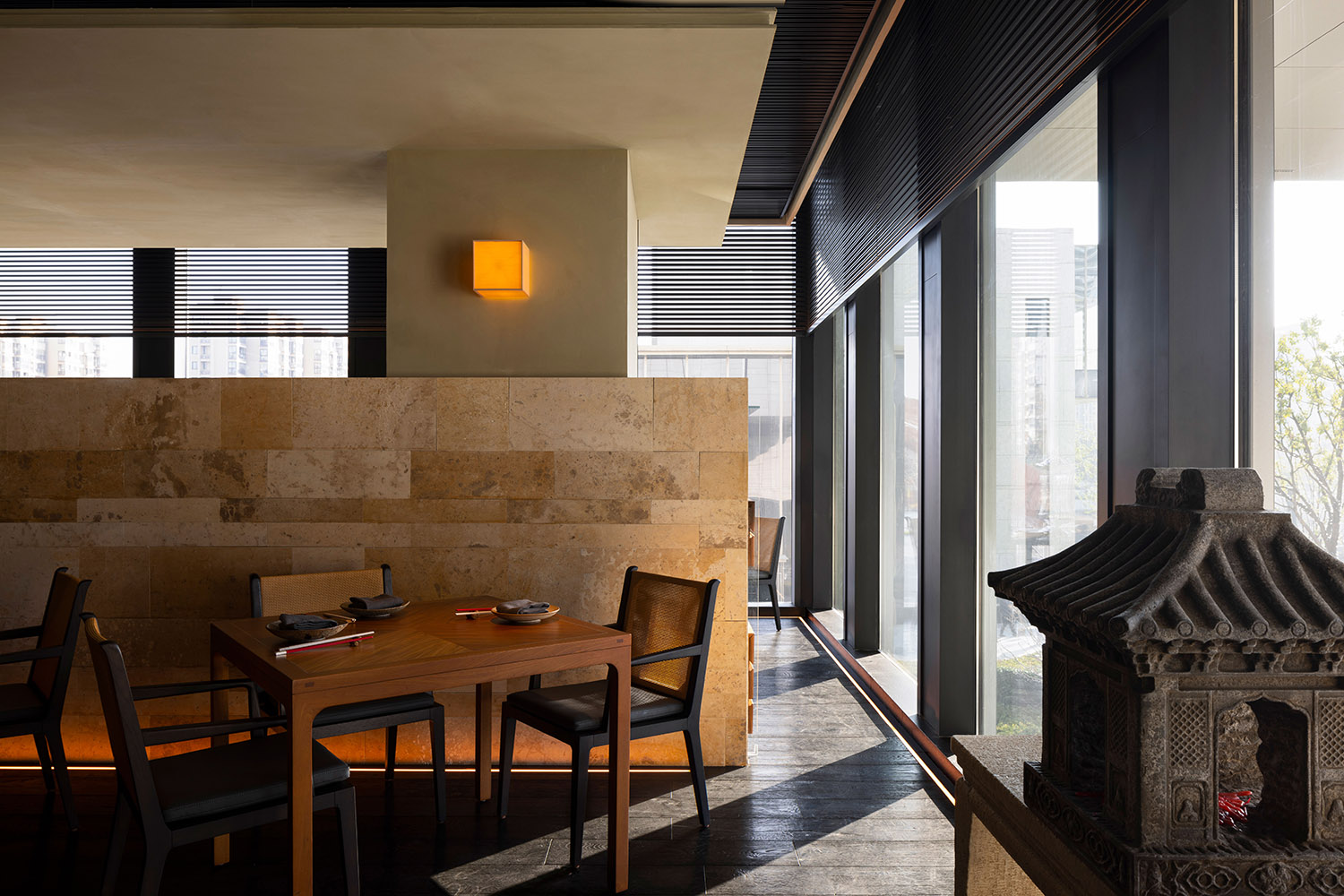 餐廳設計,主題菜餐廳設計,高檔餐廳設計,餐廳設計案例,餐廳設計方案,北京烤鴨餐廳設計,餐廳裝修,餐廳效果圖,杭州,玖五京菜杭州城北萬象城店,艾克建築設計,謝培河