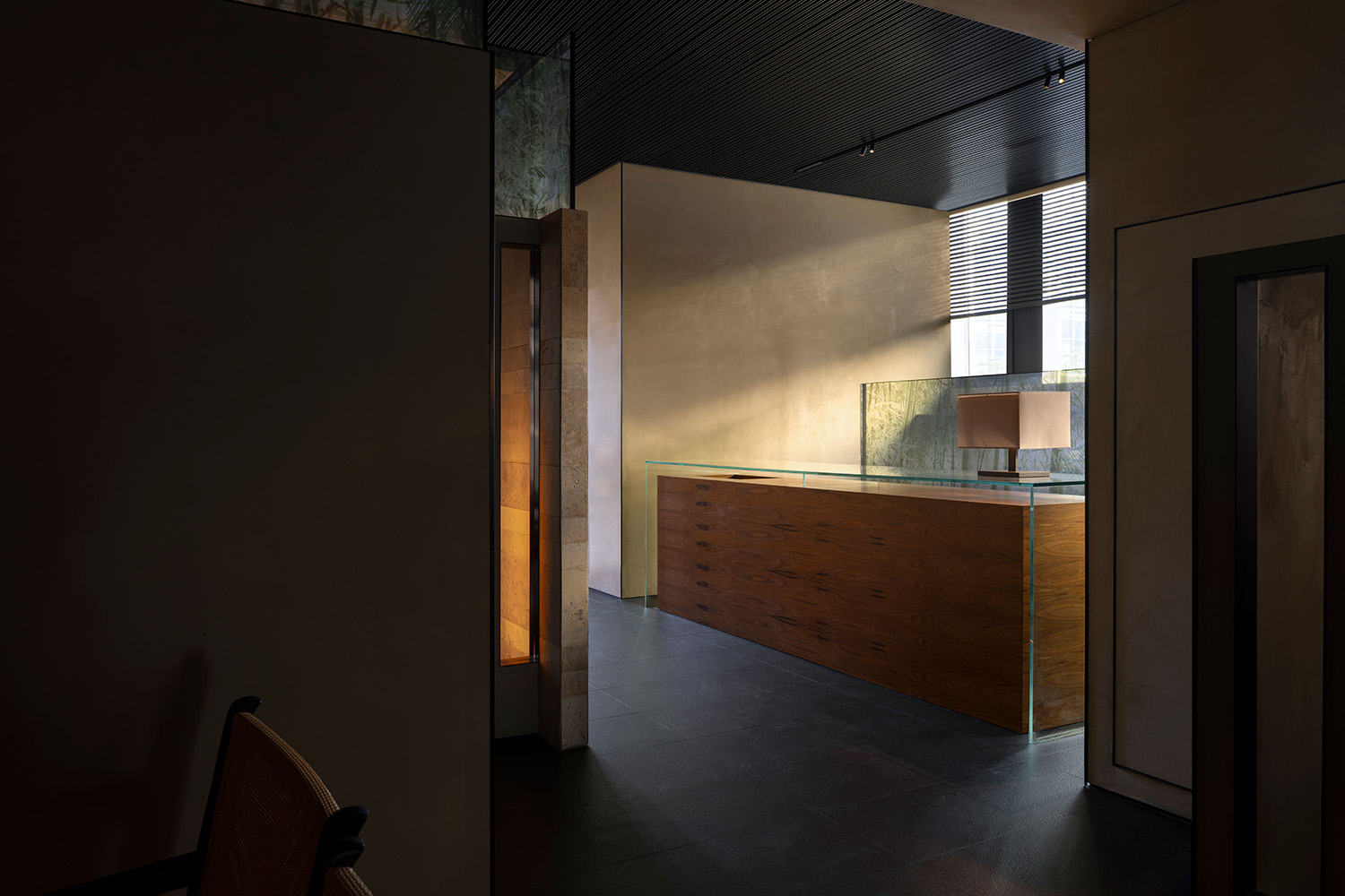 餐廳設計,主題菜餐廳設計,高檔餐廳設計,餐廳設計案例,餐廳設計方案,北京烤鴨餐廳設計,餐廳裝修,餐廳效果圖,杭州,玖五京菜杭州城北萬象城店,艾克建築設計,謝培河