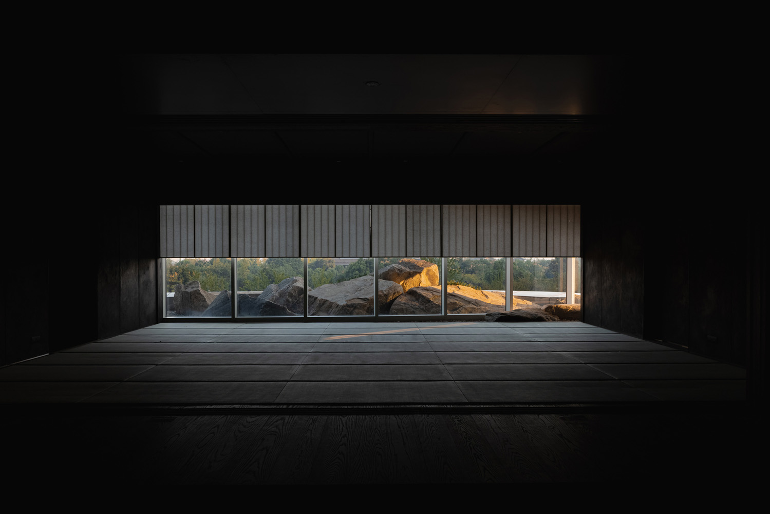 餐廳設計,七月合作社,高檔餐廳設計,餐廳設計案例,餐廳景觀,桂語山房觀雲錢塘店,餐廳裝修,餐廳效果圖,杭州,景觀庭園,艾克建築設計,桂語山房,江南岸奧體中⼼