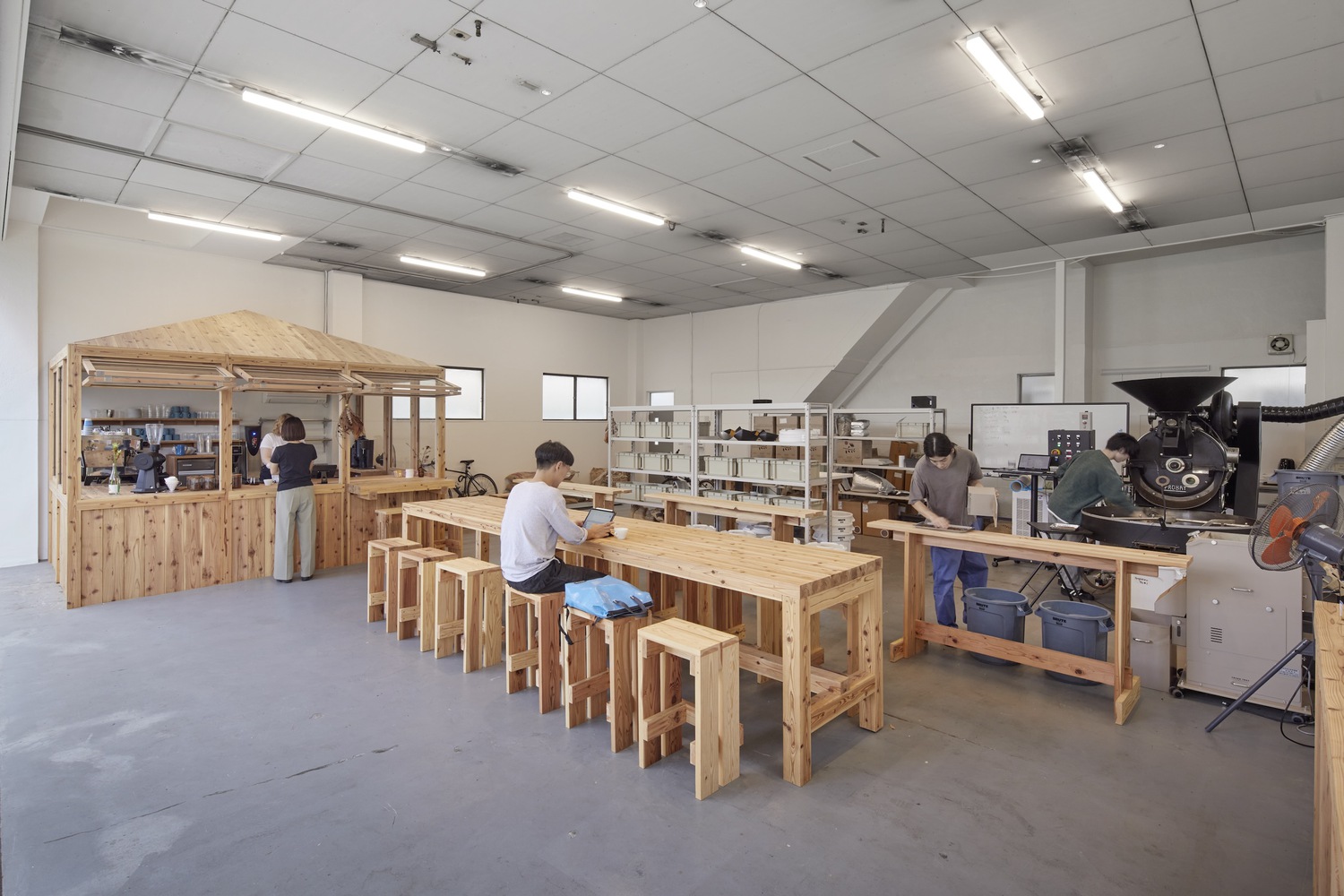 咖啡廳設計,小咖啡廳設計,Spicy Architects,咖啡廳設計案例,咖啡廳設計方案,街邊咖啡店設計,115㎡,日本,東京都,LIGHT UP COFFEE