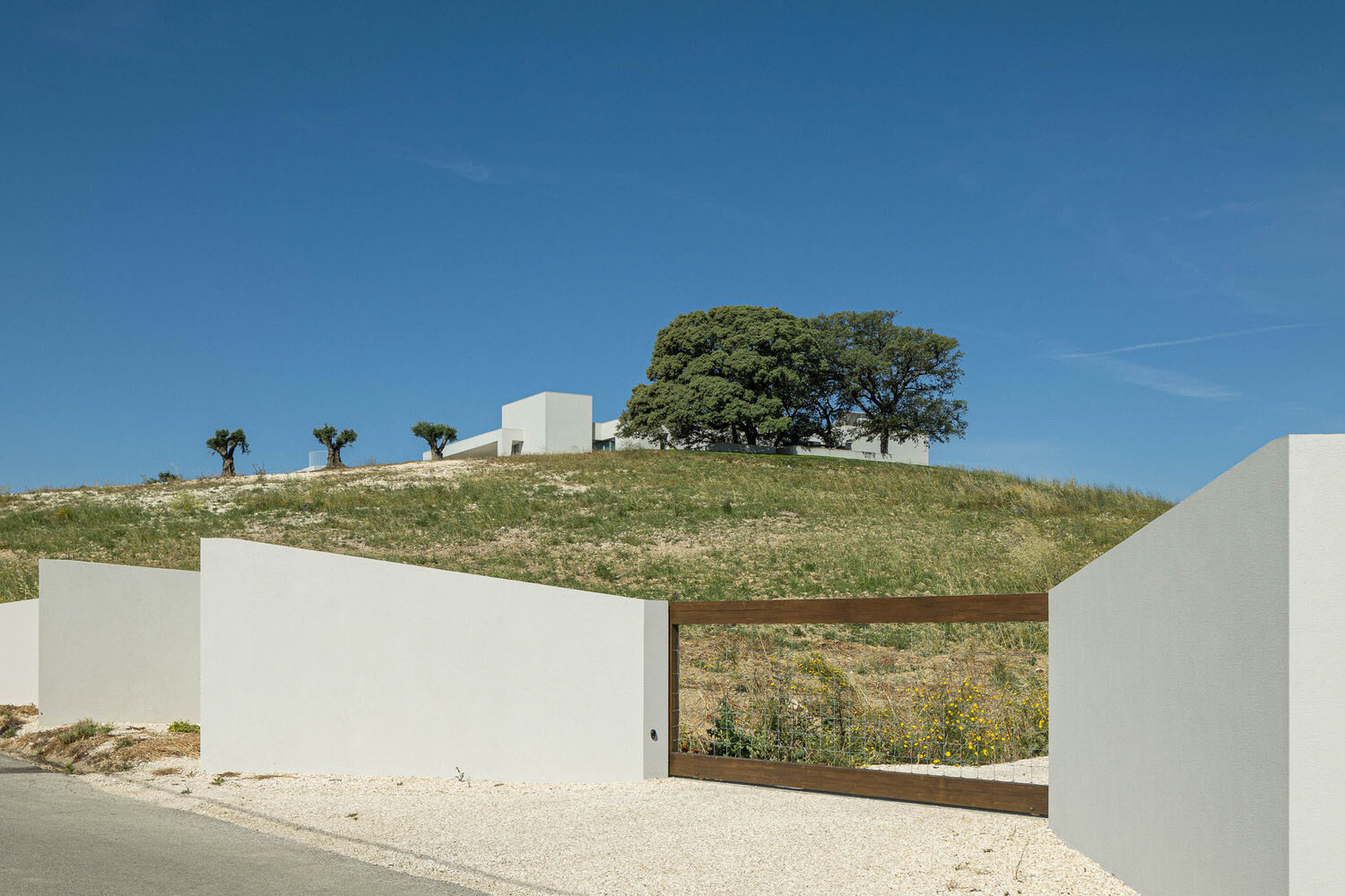 dp Arquitectos,別墅設計,260㎡,葡萄牙,羅梅拉,別墅設計案例,別墅設計方案,景觀別墅,山頂別墅