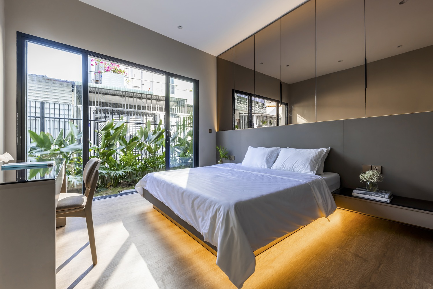 住宅設計,Pham Huu Son Architects,越南,別墅設計案例,住宅設計方案,芽莊,400㎡,別墅設計,聯排別墅