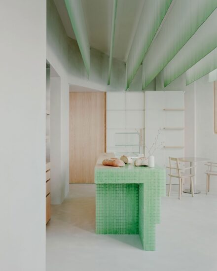 Studio Wok | 70㎡,米蘭PAN日本麵包店+小酒館