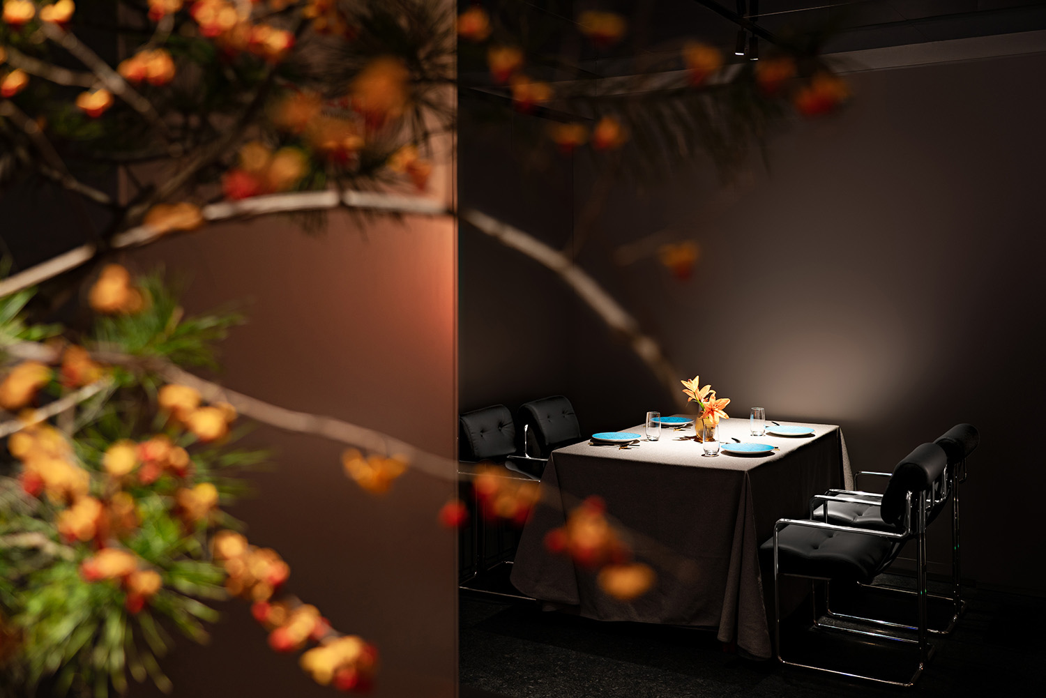 餐廳設計,烤鴨店設計,休閑餐廳設計,高檔餐廳設計,餐廳設計案例,餐廳設計方案,餐廳裝修,主題餐廳設計,北京萬蔚烤鴨北京菜王府井店,北京,IN.X屋裏門外設計