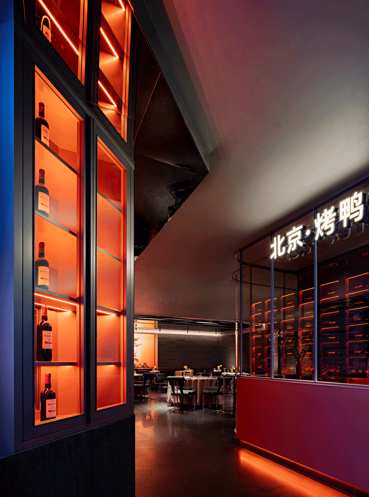 餐廳設計,烤鴨店設計,休閑餐廳設計,高檔餐廳設計,餐廳設計案例,餐廳設計方案,餐廳裝修,主題餐廳設計,北京萬蔚烤鴨北京菜王府井店,北京,IN.X屋裏門外設計