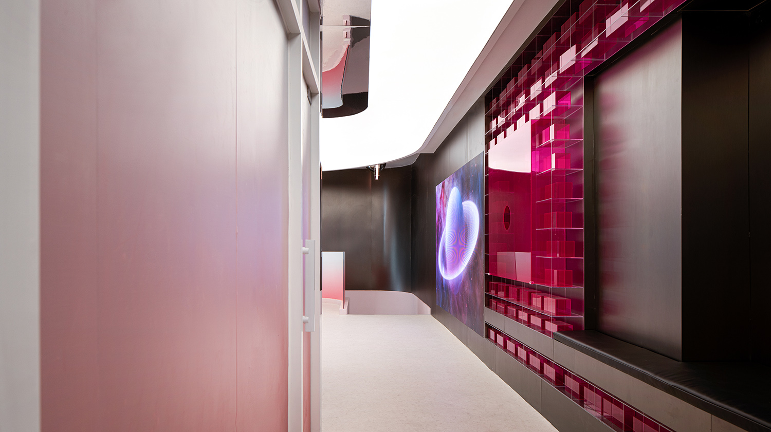 美容院設計,美容店設計,護膚店設計,美容院設計案例,醫美空間設計,醫美中心,貴州CHERRYHOUSE櫻桃家醫療美容抗衰中心,貴州,樓房花朶設計