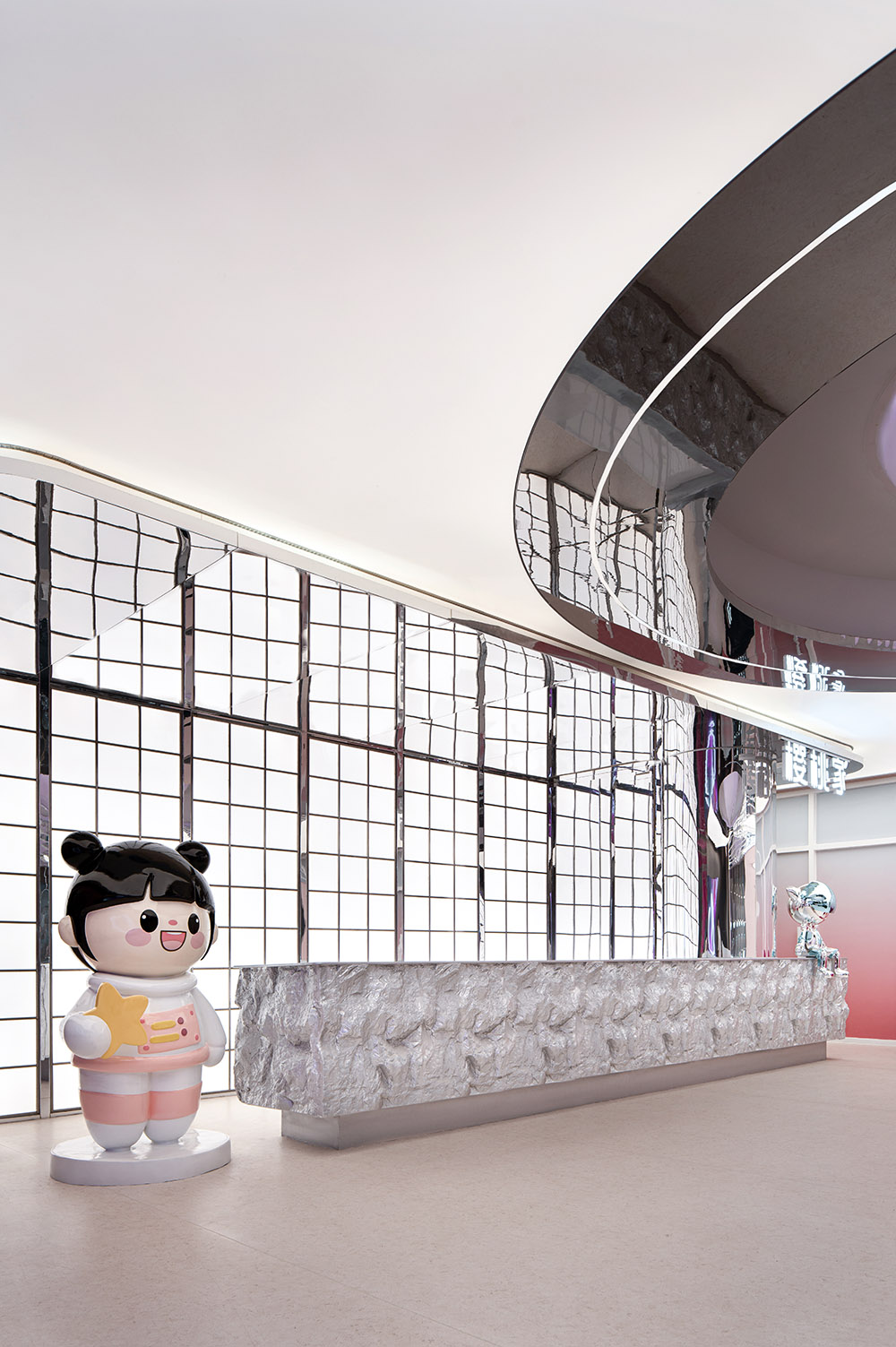 美容院設計,美容店設計,護膚店設計,美容院設計案例,醫美空間設計,醫美中心,貴州CHERRYHOUSE櫻桃家醫療美容抗衰中心,貴州,樓房花朶設計