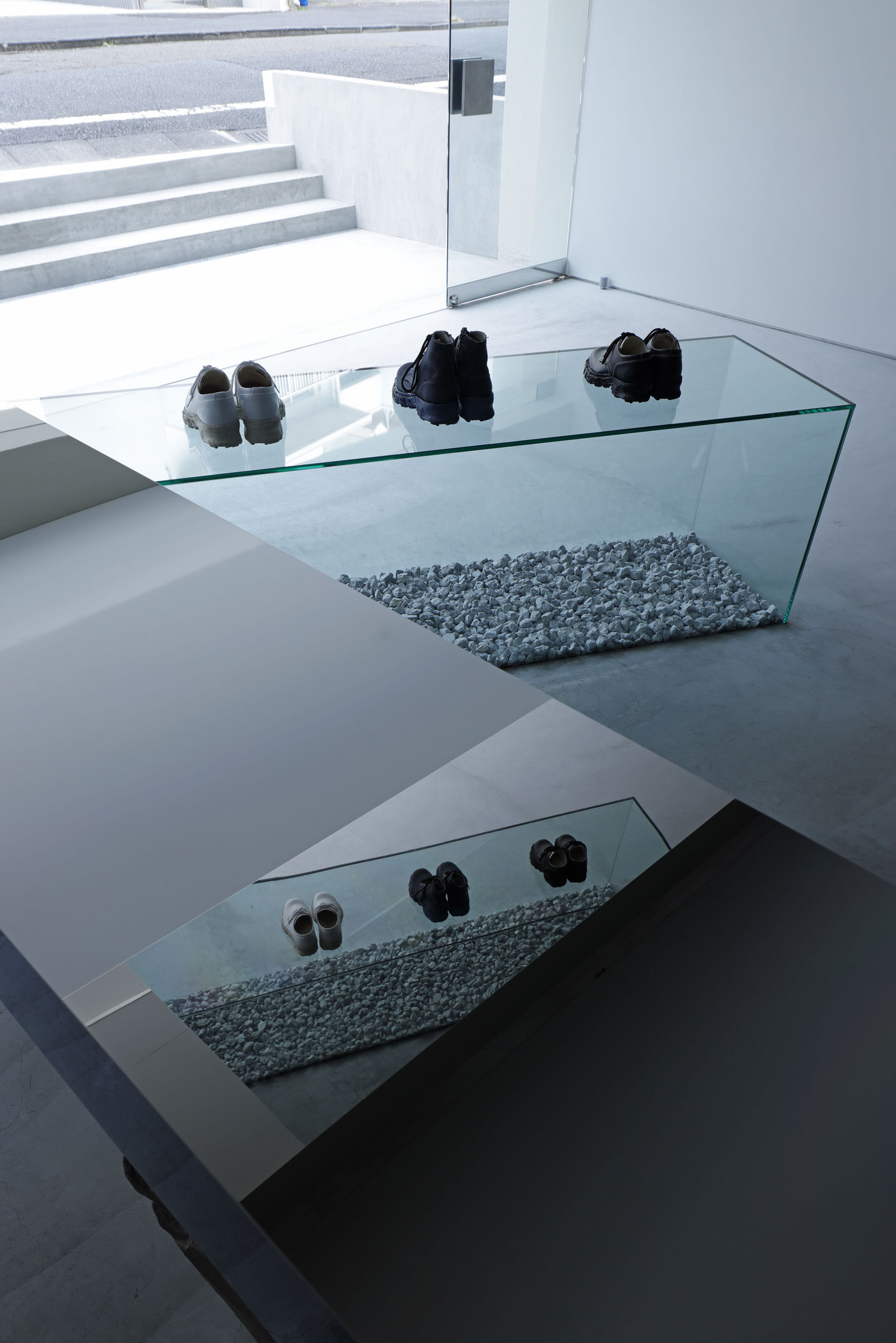 鞋店設計,國外鞋店設計,鞋店設計案例,Insideout,日本,東京,47㎡,精品鞋店,線下店設計,概念店,未來主義