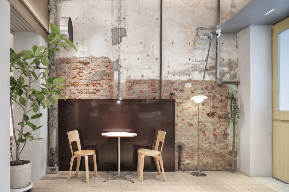 咖啡廳設計,咖啡店設計,咖啡店設計案例,酒吧設計,日咖夜酒,日咖夜酒空間設計,武漢單行本咖啡酒吧,武漢,外物WHYWOULD