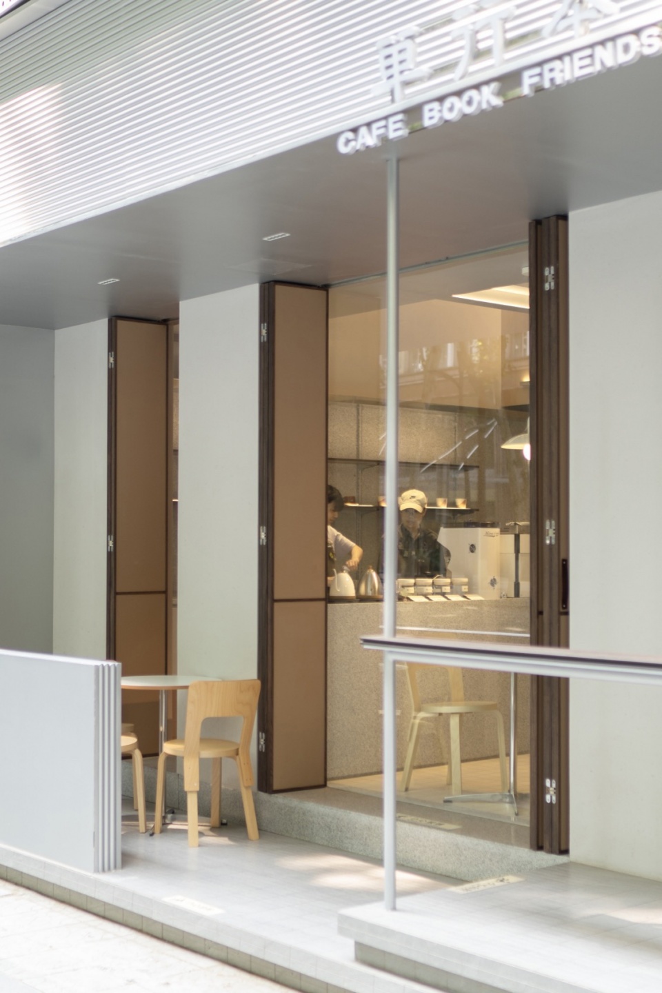 咖啡廳設計,咖啡店設計,咖啡店設計案例,酒吧設計,日咖夜酒,日咖夜酒空間設計,武漢單行本咖啡酒吧,武漢,外物WHYWOULD