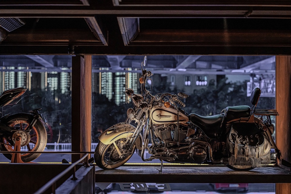 酒吧設計,主題酒吧設計,機車主題酒吧設計,酒吧設計案例,酒吧設計方案,酒吧裝修,酒吧外立麵改造,佛山順德EWclub機車主題威士忌酒吧,佛山順德,超然建築工作室