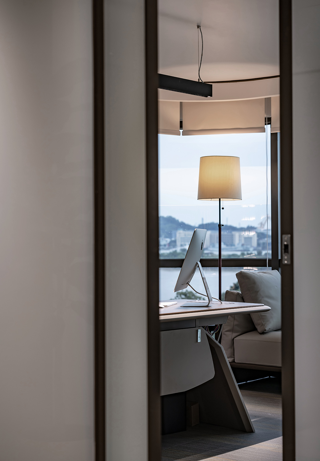 辦公室設計,辦公室設計案例,現代風格辦公室設計,辦公室裝修,辦公室設計方案,廣州金融城辦公空間,廣州,ES易思設計