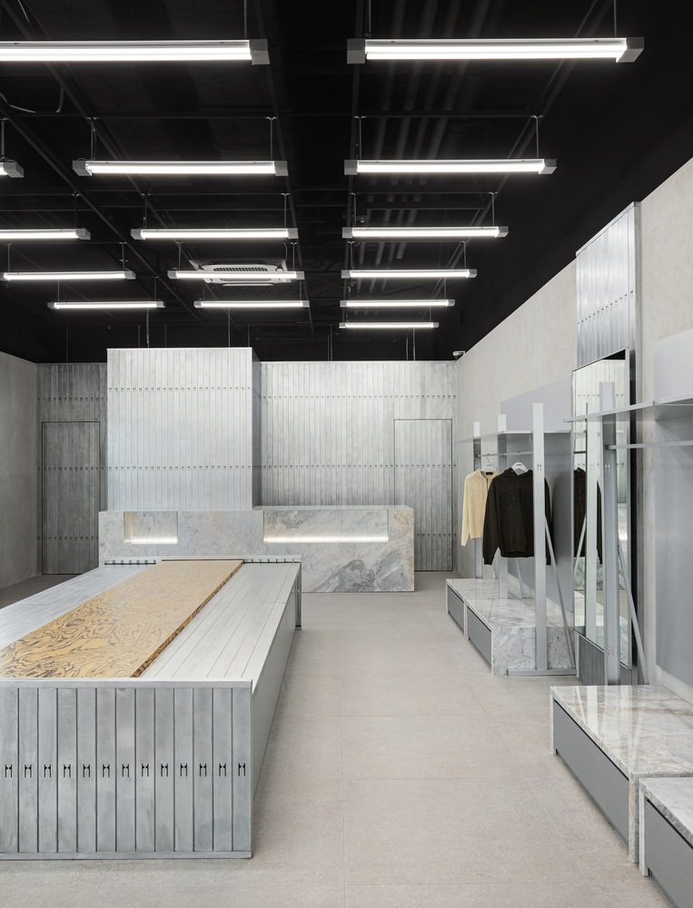 精品店設計,服裝店設計,COV Studio,服裝店設計方案,服裝店設計案例,MAHAGRID Store,韓國,98㎡