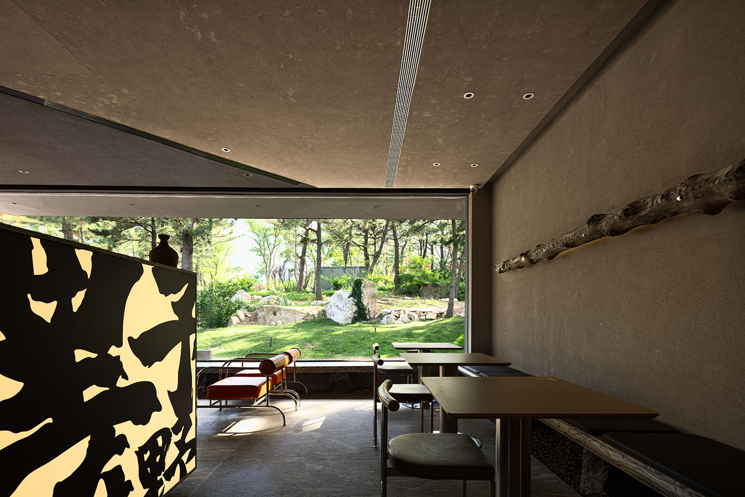 餐廳設計,休閑餐廳設計,餐廳改造,餐廳設計案例,餐廳設計方案,餐廳裝修,青島裏予SOCIAL餐廳,青島,左時建築設計