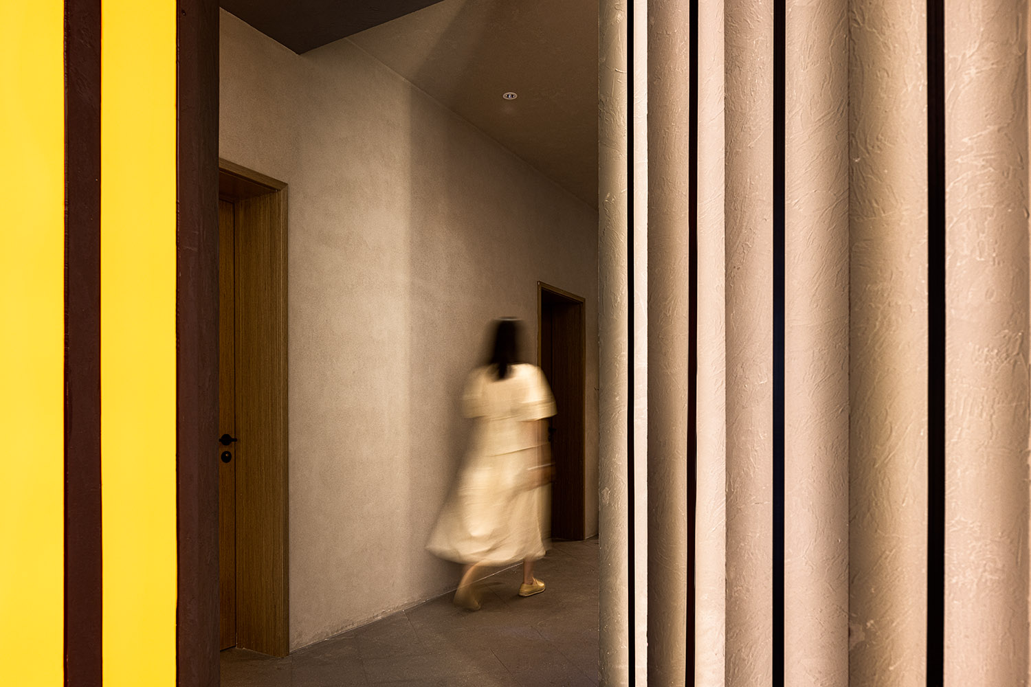 餐廳設計,休閑餐廳設計,餐廳改造,餐廳設計案例,餐廳設計方案,餐廳裝修,青島裏予SOCIAL餐廳,青島,左時建築設計