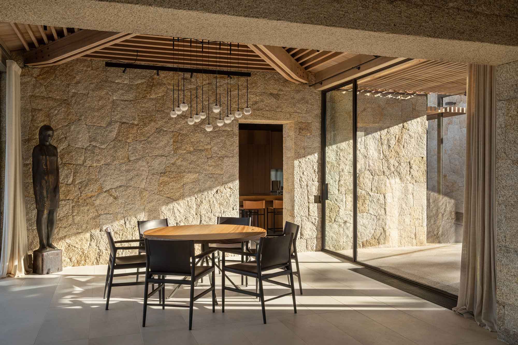 別墅設計,Alvisi Kirimoto,別墅設計案例,別墅設計方案,別墅裝修,景觀別墅設計,海景別墅度假別墅,撒丁島,意大利