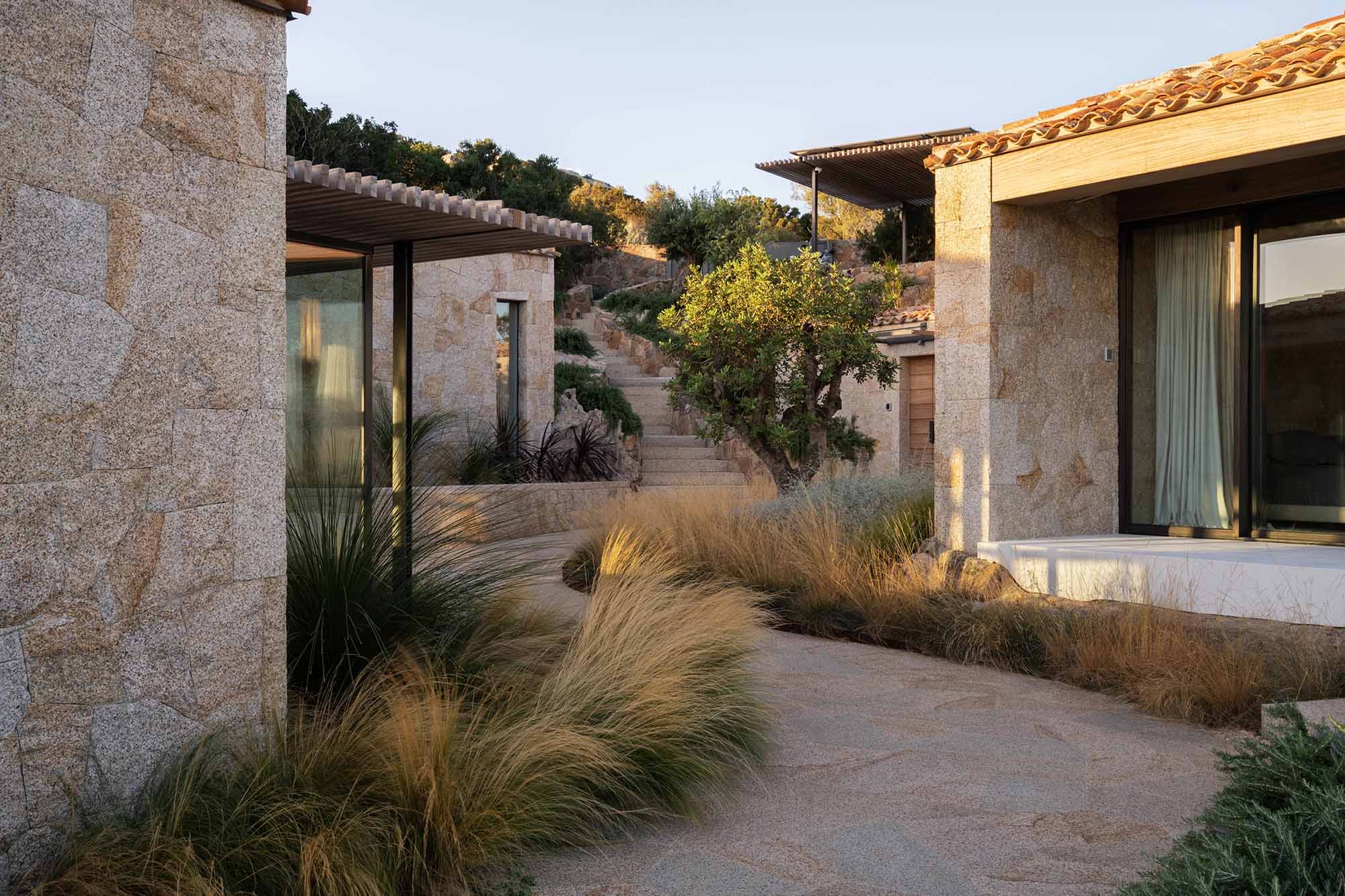 別墅設計,Alvisi Kirimoto,別墅設計案例,別墅設計方案,別墅裝修,景觀別墅設計,海景別墅度假別墅,撒丁島,意大利