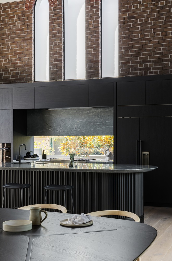 Michiru Higginbotham,教堂改造設計案例,住宅設計,閣樓設計方案,教堂改造,建築改造,澳大利亞,700㎡,悉尼