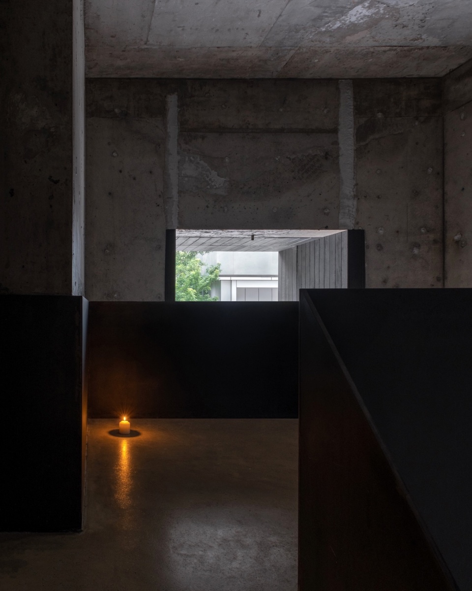 酒吧設計方案,酒吧設計,日咖夜酒,日咖夜酒空間設計,酒吧設計案例,威士忌酒吧設計,大連baas by chuck酒吧,大連,R-BAS大棟建築