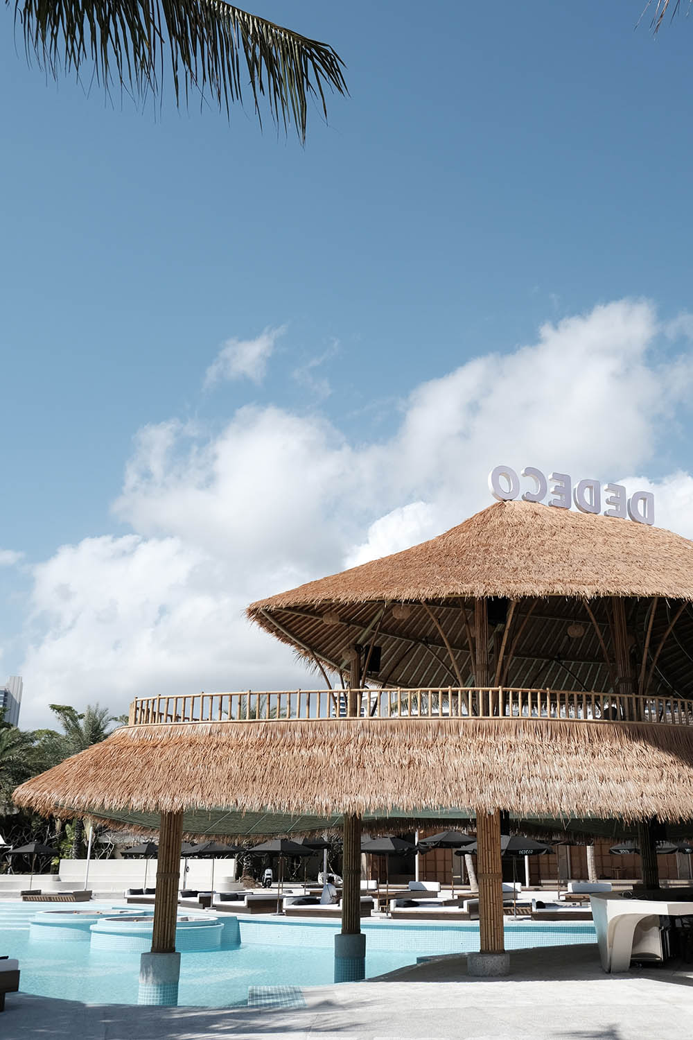 酒吧設計方案,酒吧設計,酒吧設計案例,酒吧裝修,海邊酒吧設計,現代風格酒吧設計,海南萬寧神州半島DEDECO Beach Club酒吧,海南萬寧,Basistudio本所設計